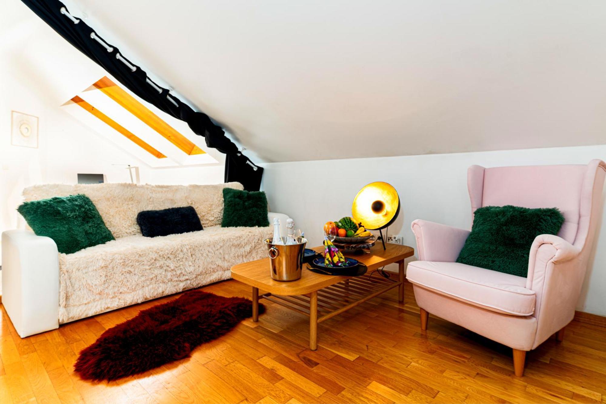 Golden River Apartment Prag Exterior foto