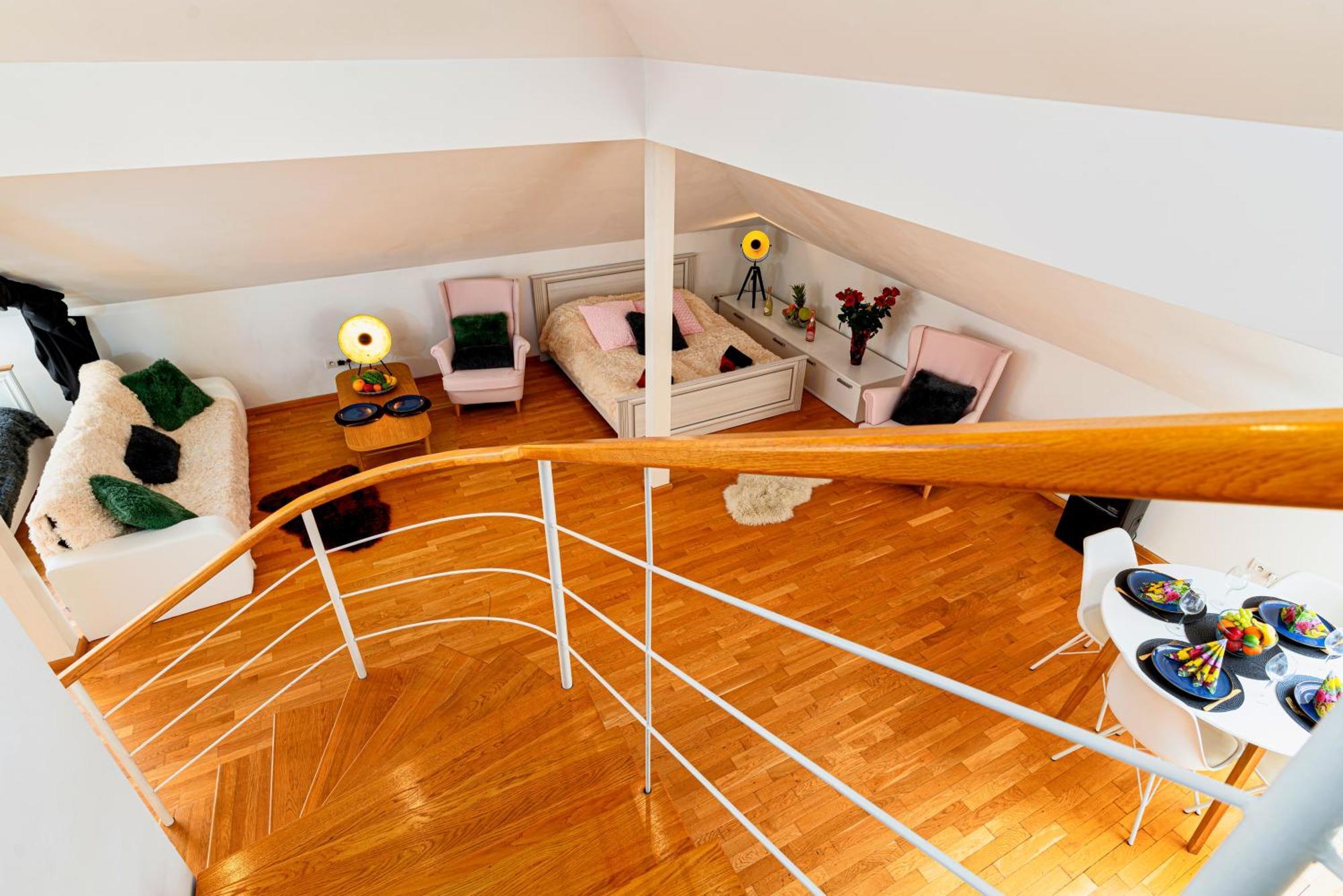 Golden River Apartment Prag Exterior foto